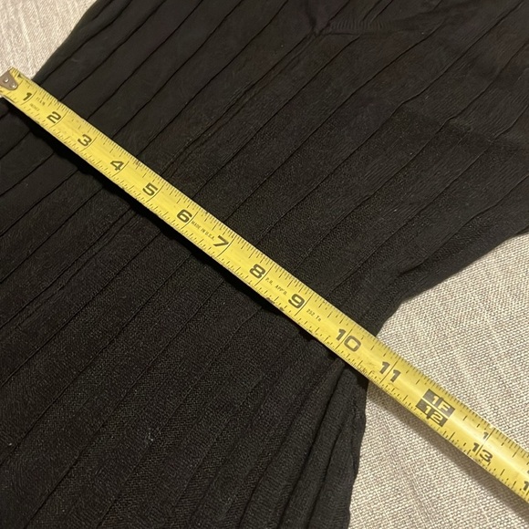 Illa Illa sweater dress size small NWT - Picture 4 of 6